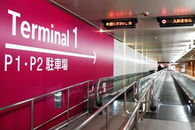 Xi'an arrivals and transfer options: Xi'an North vs Xi'an Station and last-mile routes