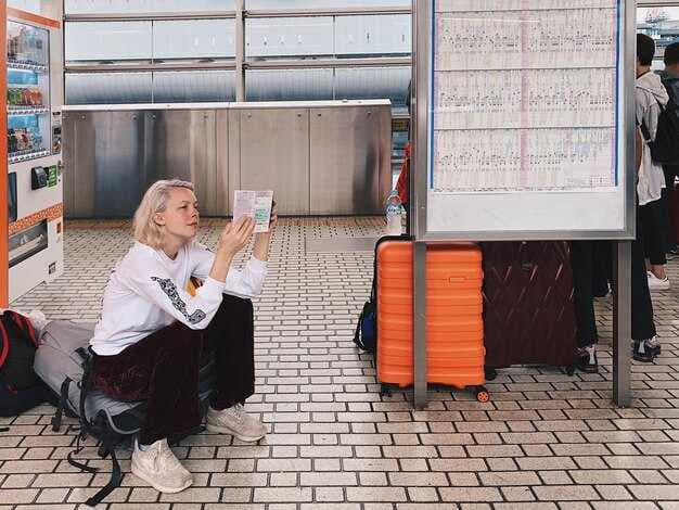 Documents and pre-travel preparation: what to bring