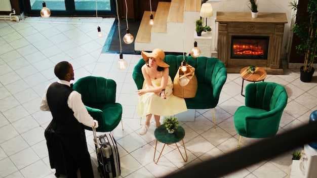 Plaza Premium lounges and oneworld Priority access in Mainland China: practical overview