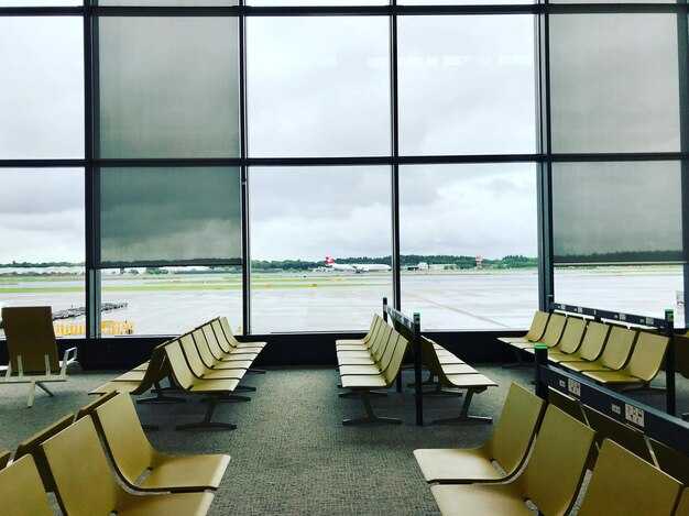 Terminal 3E Lounge Practicalities: Access, Hours, and Entry