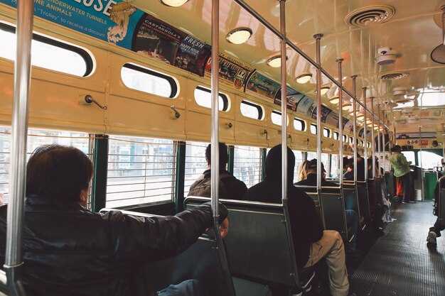 Schedules: Frequency, Seasonal Variations, and Travel Windows