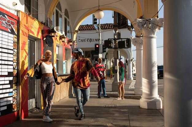 Practical essentials: money, transport passes, SIMs, safety tips